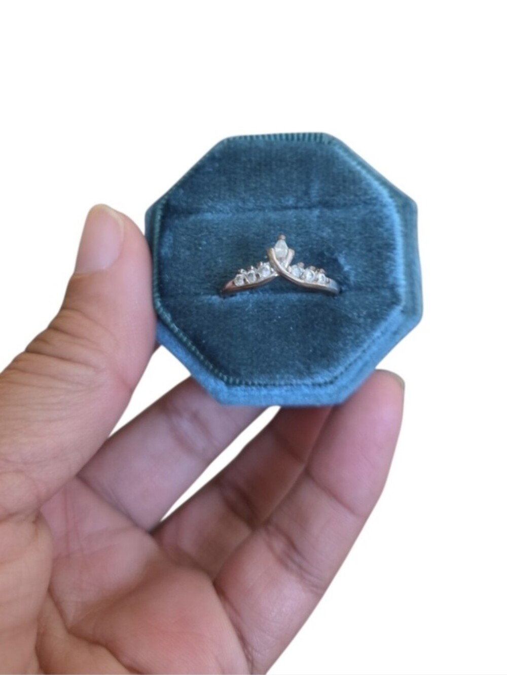 Vintage Size 7 Tarnished Silver-tone V-shaped Tiara Ring